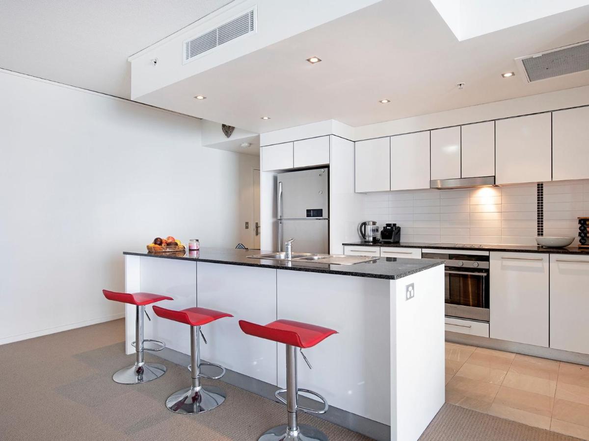 Modern 2 Bedroom Apartment In Sierra Grand - Coasthm Gold Coast Dış mekan fotoğraf