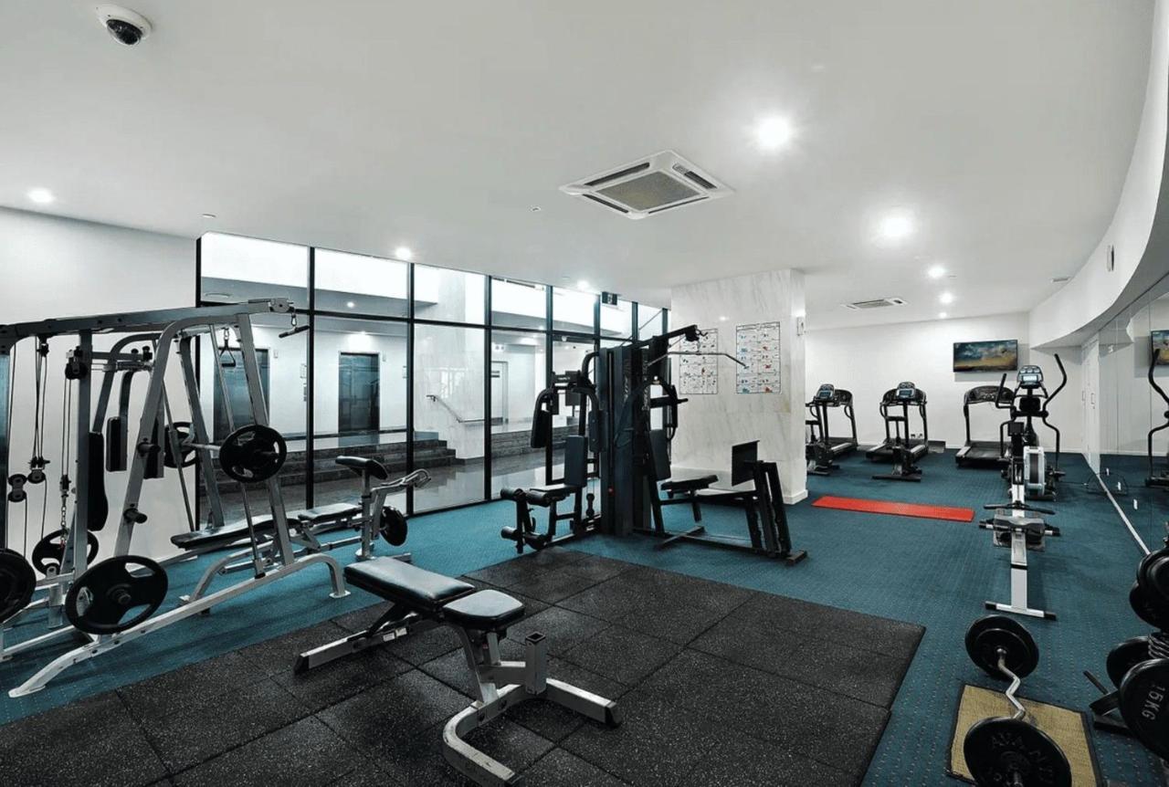 Modern 2 Bedroom Apartment In Sierra Grand - Coasthm Gold Coast Dış mekan fotoğraf